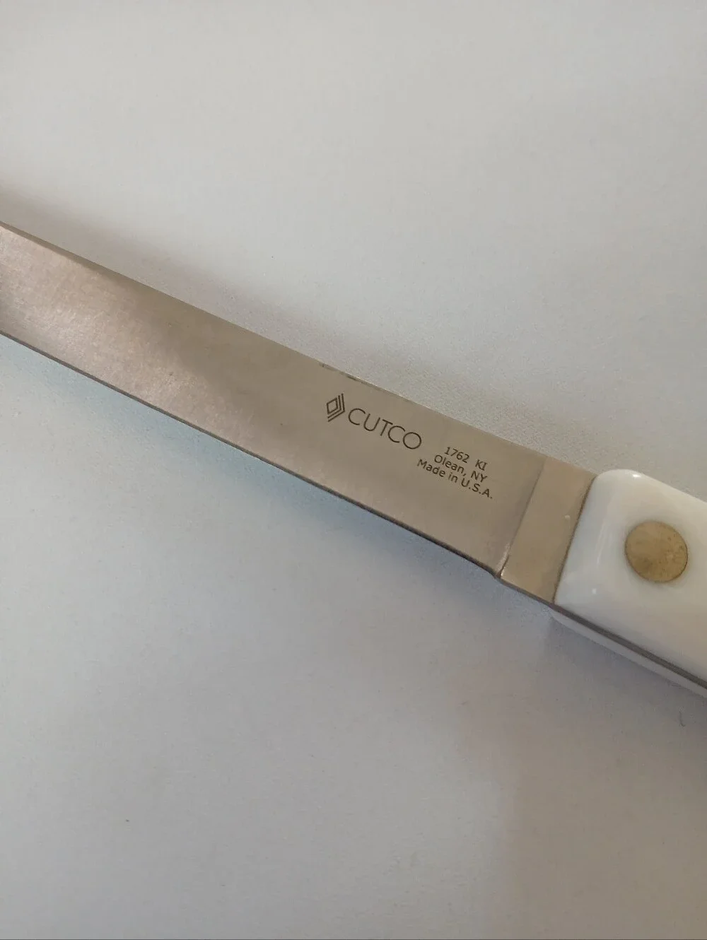 Cutco 1762 KI Slicer Knife With White Pearl Colored Handle